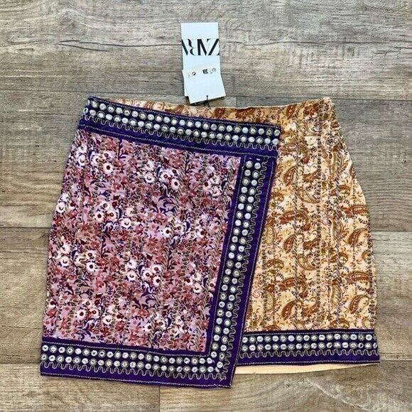 ZARA Multicolor High-Waisted Embellished Mini Skirt NWT Size S - Picture 15 of 16